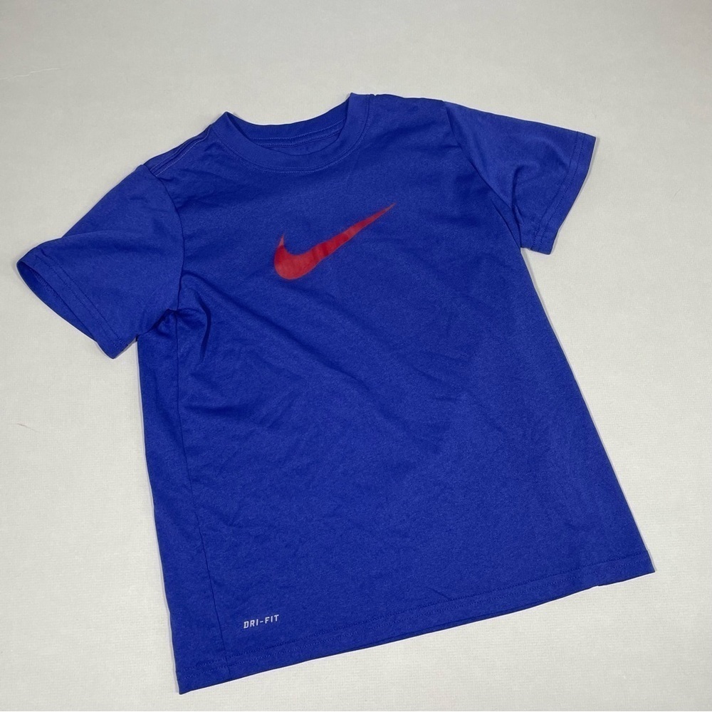 Purple Nike Dry Fit Boys size XS